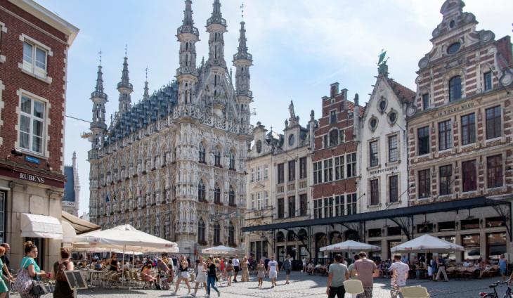 ©Karl Bruninx Stadhuis op de Grote Markt