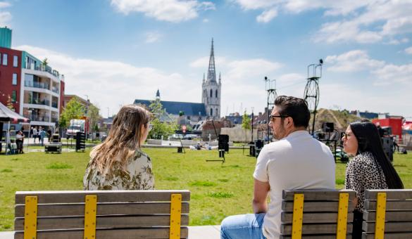 Locals in het groene Sluispark