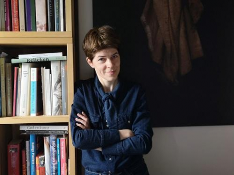 Liesbet Custers van PARCUM poseert voor de foto.