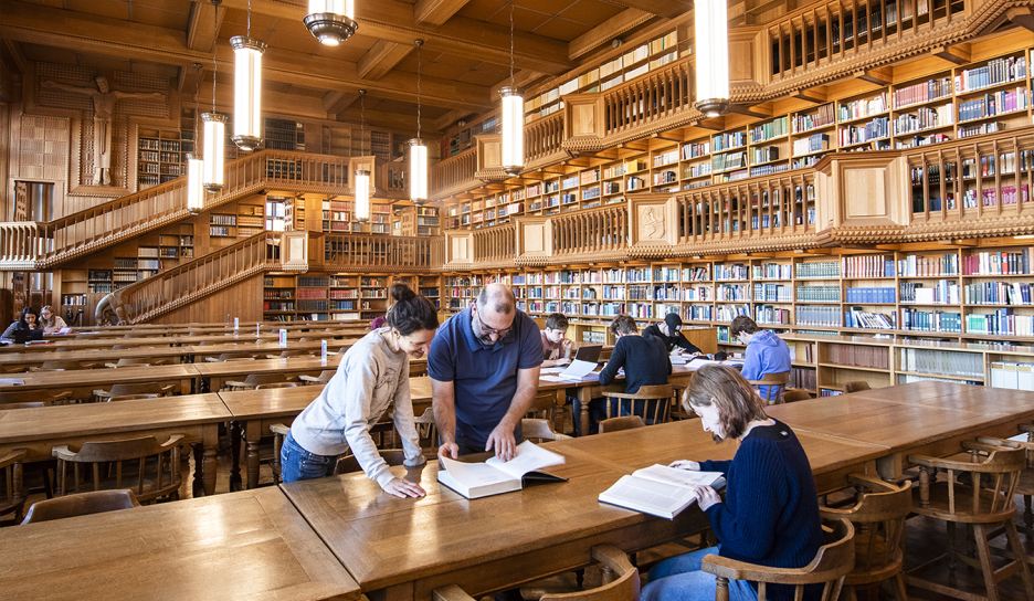 Grote Leeszaal in de Universiteitsbibliotheek